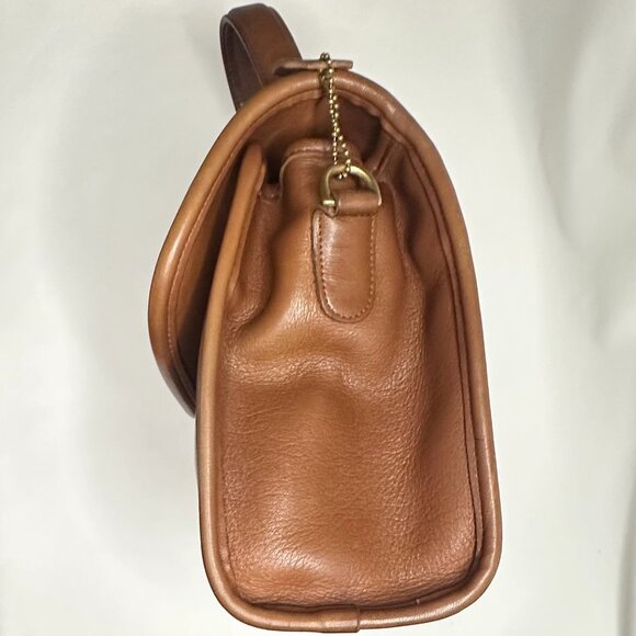 Coach Vintage Manor Bag 1995 British Tan 9977 Brass Hardware Shoulder Strap& Tag - Picture 12 of 16